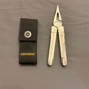 Leatherman Bond Stainless Multitool with Nylon Sheath, Like New / Pre-Owned